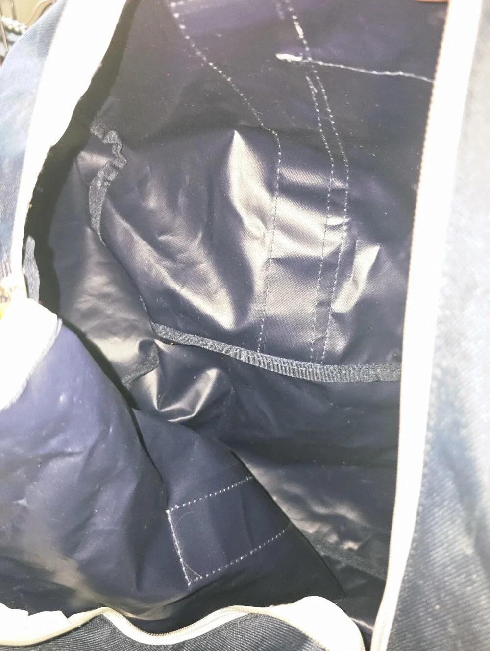 Tommy Bahama Navy and Blue Duffel Bag with White Straps
